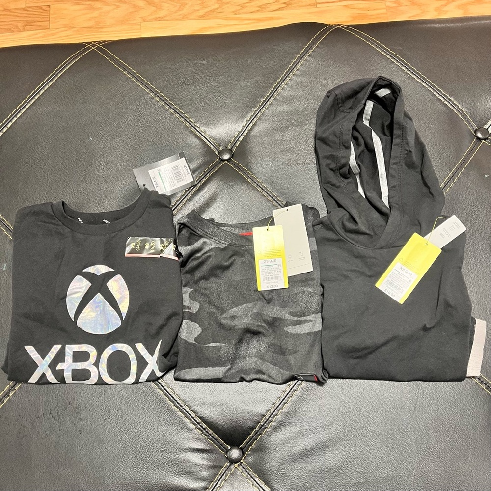 Boys Set of Three T Shirts NWT